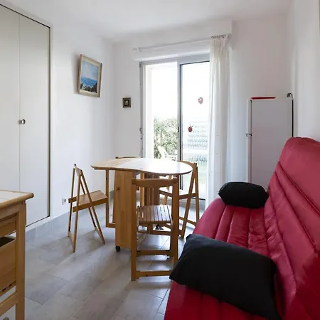Apartment Pretty In Agde